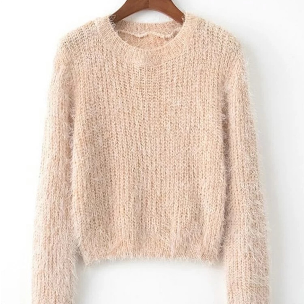 ❄️Muted tone Fuzzy Sweater❄️